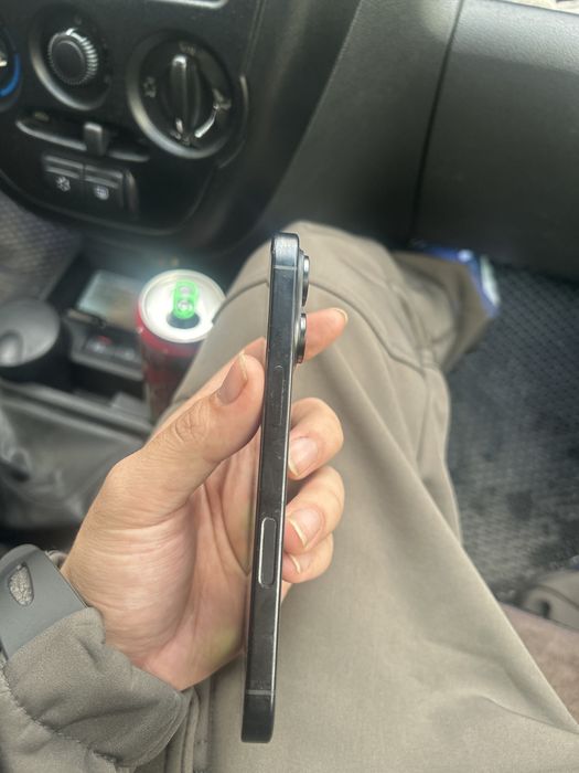 Iphone 16 pro на 256 гб