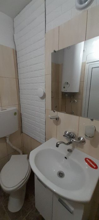 Дава се под наем Двустаен апартамент в Плевен, Идеален център - 70 кв.м за 408 € - Снимка #7