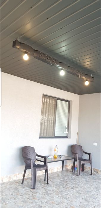 Lustră de tavan lemn