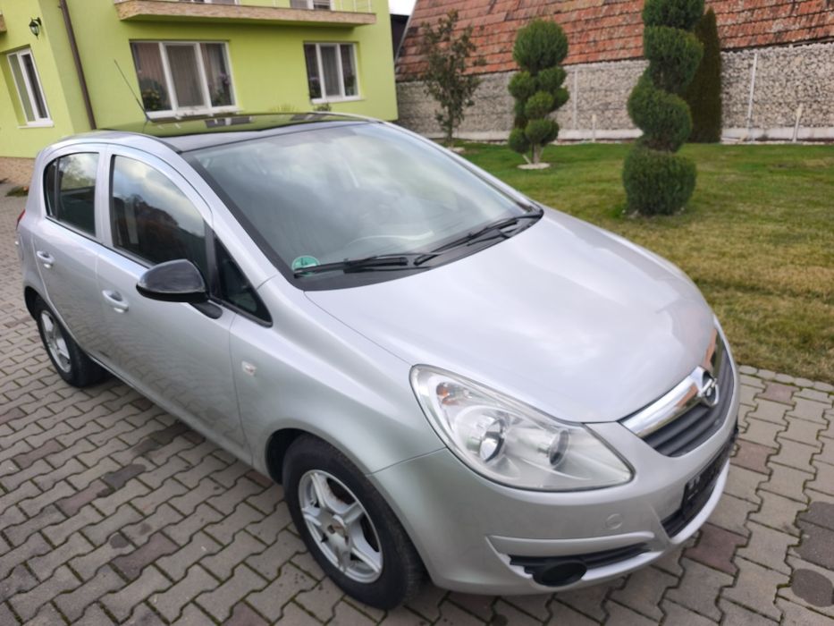 Opel Corsa 1.2 benzină