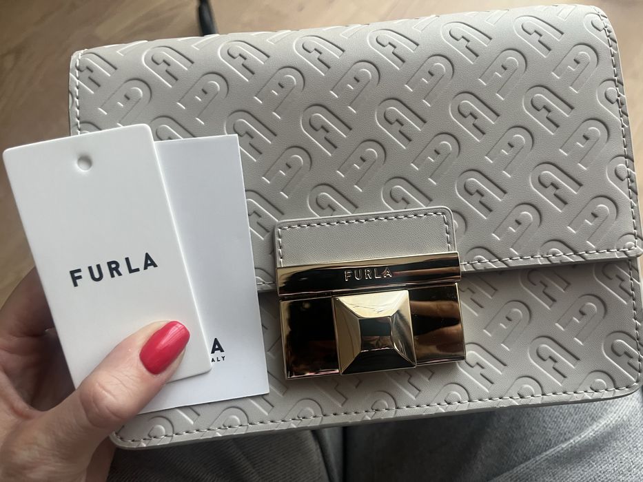 Furla чанта ,Чанта цвят мента Monnari и Чисто нова чанта nine west