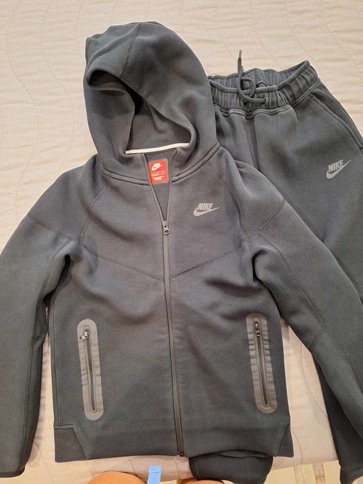 Спортен екип Nike