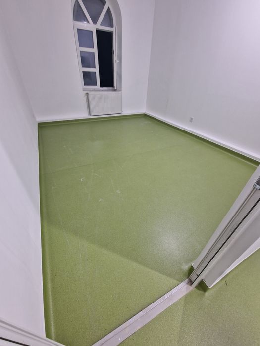 Montaj:  Linoleum PVC TARKETT, Mochetă , Șapă Autonivelantă !
