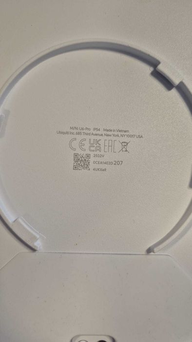 Access Point Ubiquiti UniFi – WiFi 5 & WiFi 6