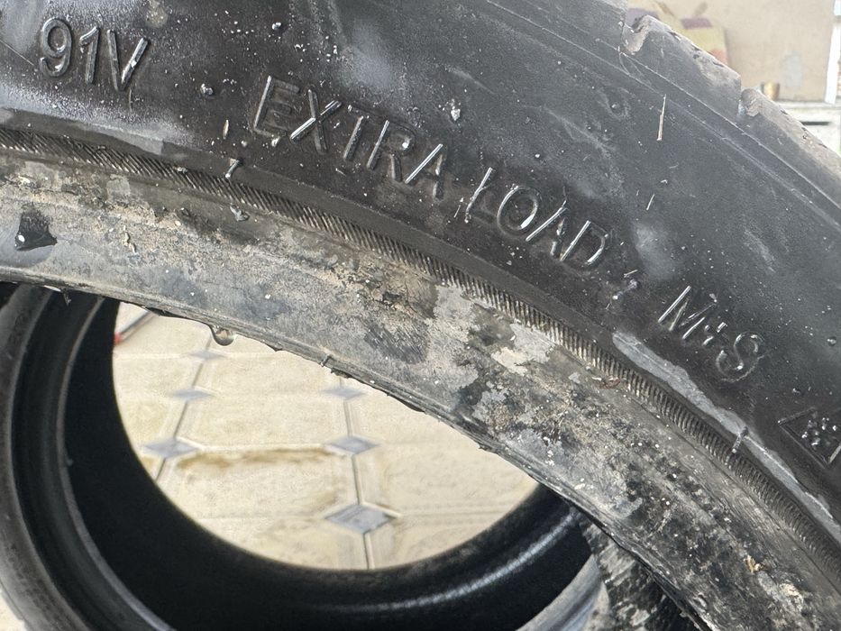 Зимние Шины 215/45R17