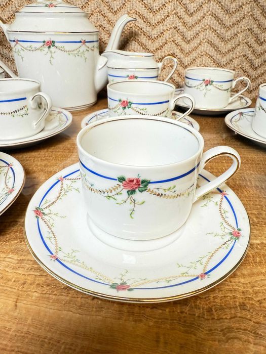 Set ceai porțelan Bavaria, 12 persoane, decor floral și margini aurii
