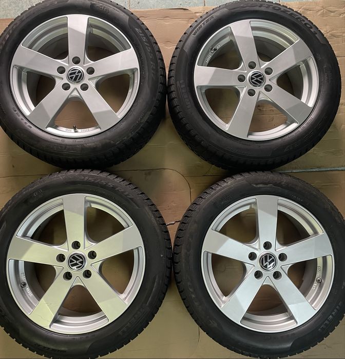 Jante aliaj R17 VW Passat B8 B9 T-Roc 215/55/17 Pirelli Iarna