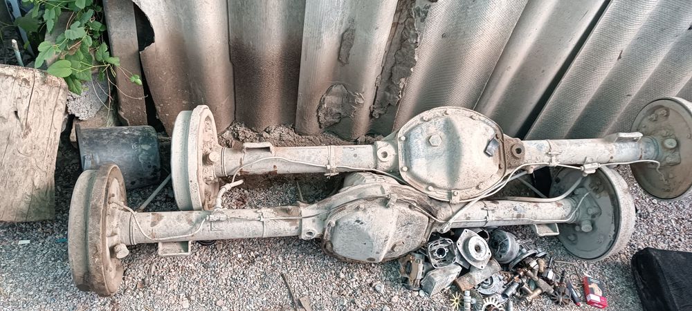 Продам запчасти на Волгу