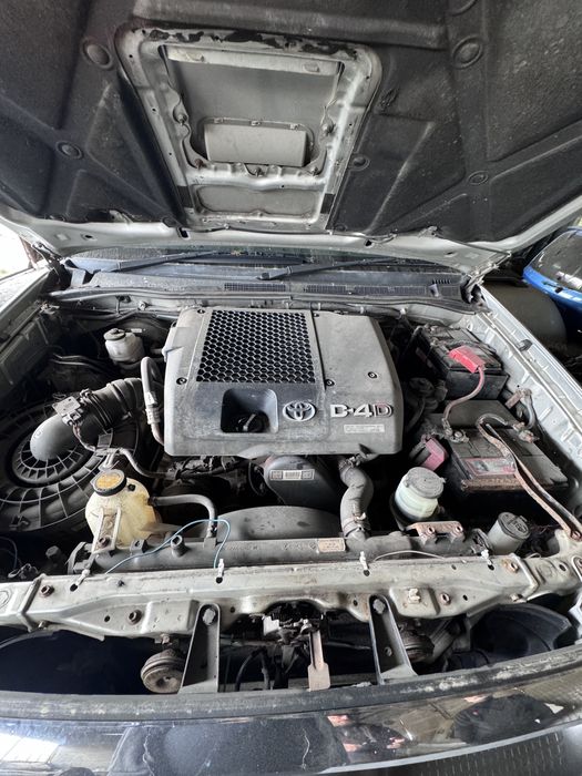 Dezmembrari Toyota Hilux 2010 3.0D