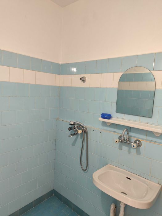 Продава се Двустаен апартамент в София, Надежда 2 - 60 кв.м за 7 €/кв.м - Снимка #15