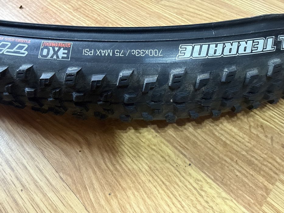 Cauciucuri ciclocros Maxxis ALL Terrane / Suport harti Klickfix Minimap