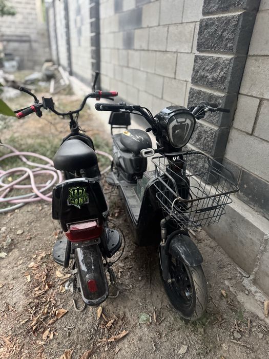 Продам 2 ск8 скутер