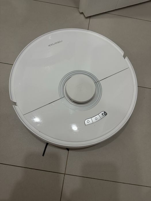 robot aspirator Roborock q7