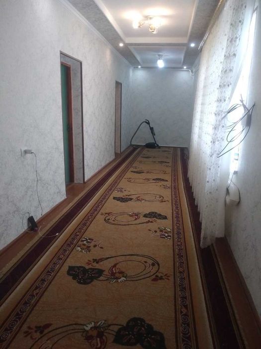 Toshkent viloyati Bekobod shahar hamma sharoitga ega ijaraga hovli !