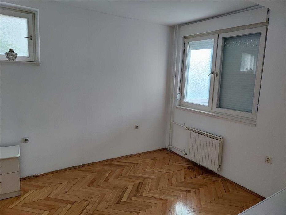 Дава се под наем Двустаен апартамент в София, Левски В - 67 кв.м за 459 € - Снимка #4