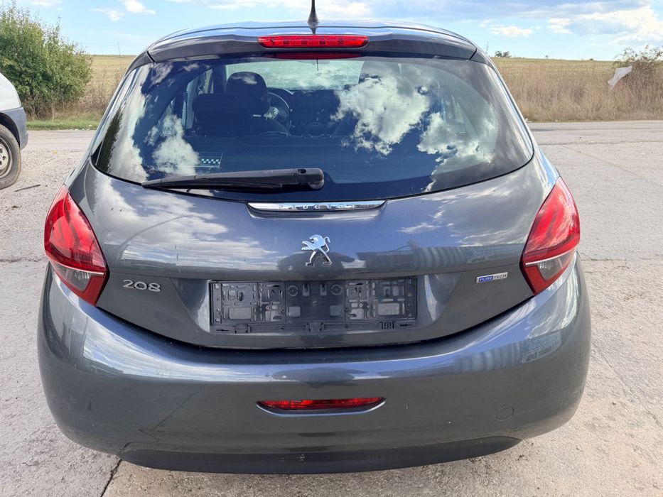 Peugeot 208 1.2 PureTech, двигател HMZ, HM01, 82 кс., 5 ск., 114000 км., 2017г., евро 6D, Пежо 208 1.2 PureTech, engine HMZ, 82 hp, 5 sp., 114000 km.