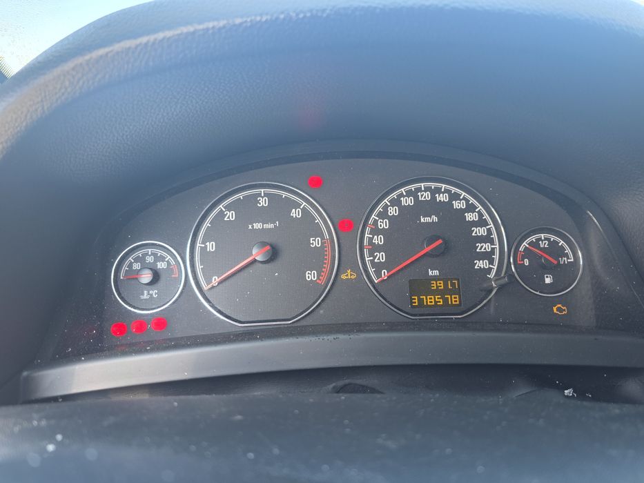 Opel Signum 1.9 CDTI 150cp 2007