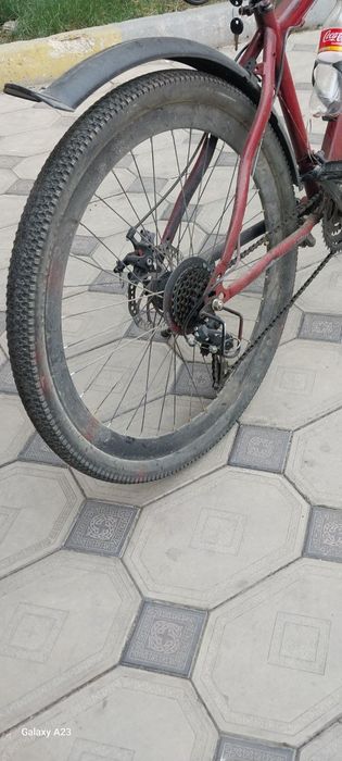 Velik sotiladi razmeri 27