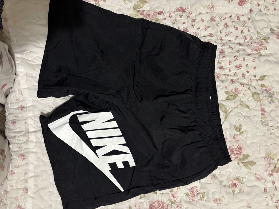 Nike 2 чифта къси панталони L 147-158