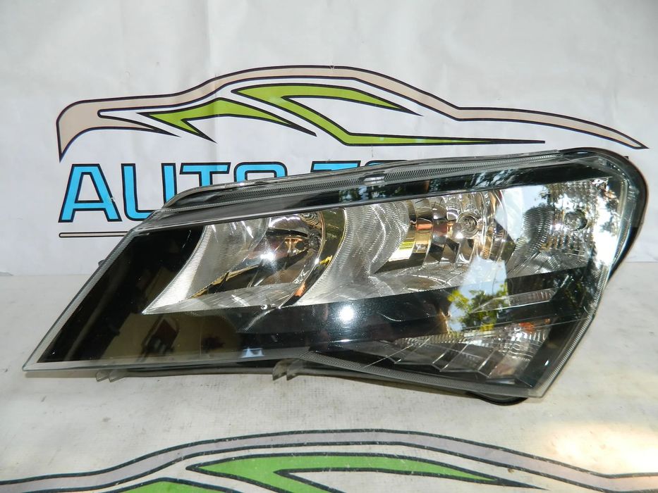 Far stanga halogen Skoda Superb Facelift 2019-2022 cod 3V1941015