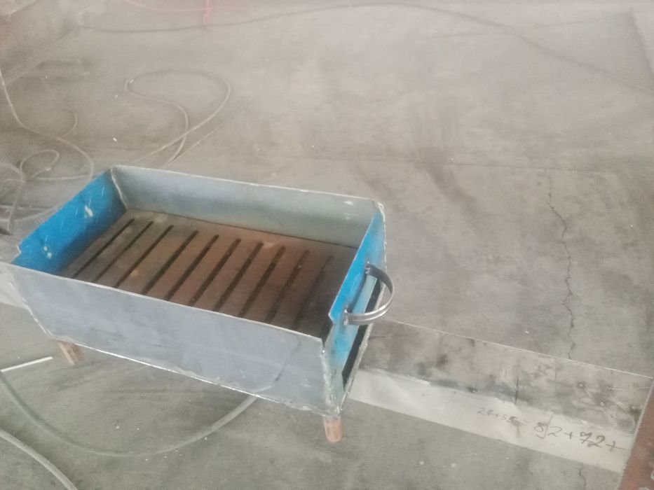 Мангал  для шашлыка походный