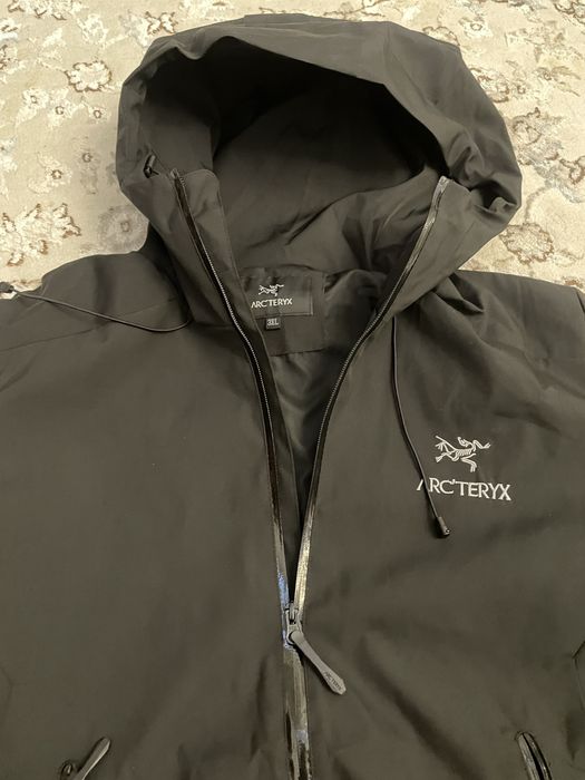 Ветровка Arcteryx