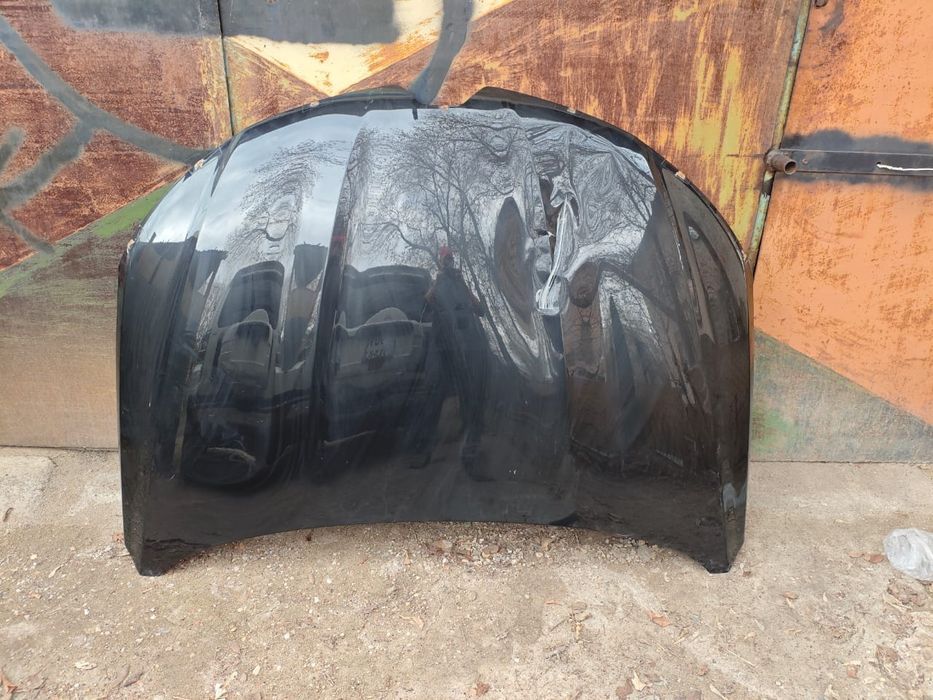 Продам капот на Рено Аркана