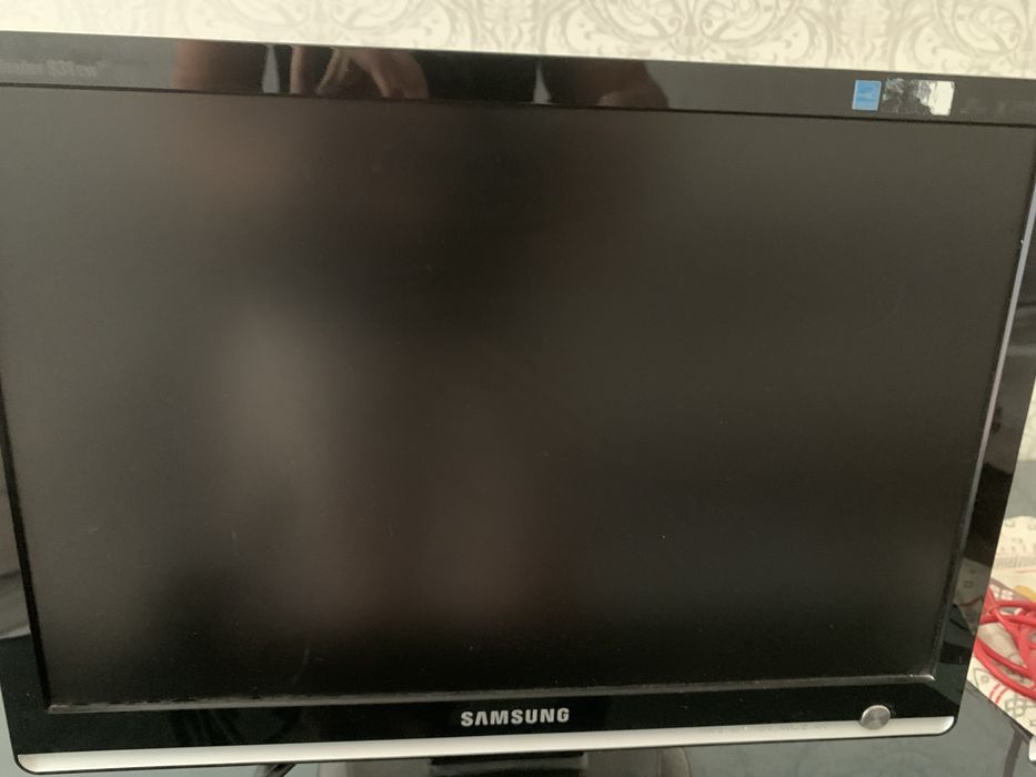 Продам монитор самсунг