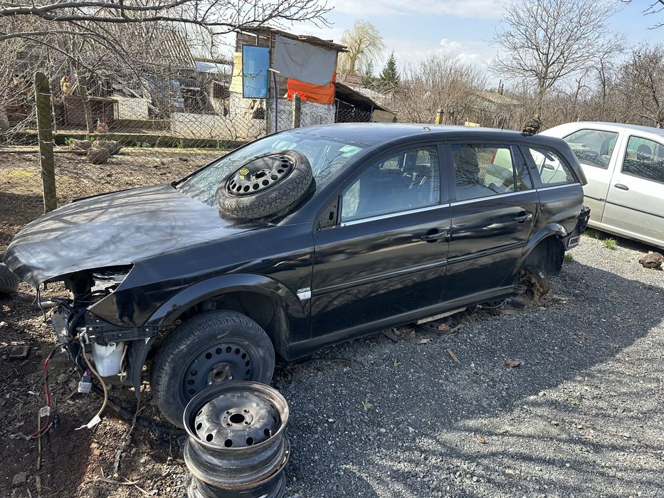 Usa stanga fata / spate , aripa fata stanga Opel Vectra C breck