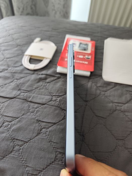 Telefon Realme note 60