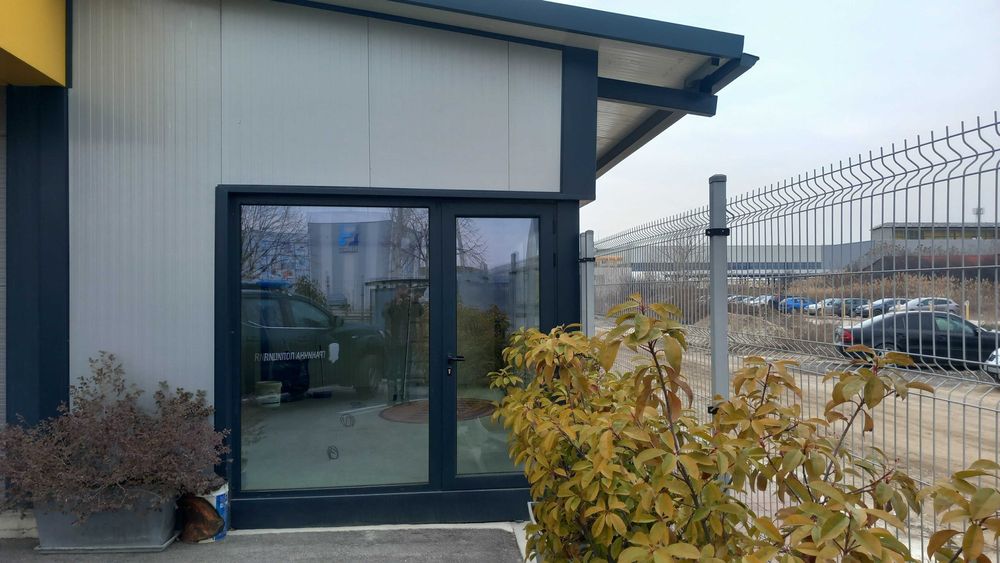 Дава се под наем Офис в Пловдив, Каменица 1 - 24 кв.м за 244.8 € - Снимка #3