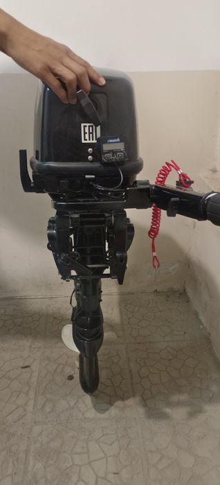Продам лодочный мотор parsun 9.8