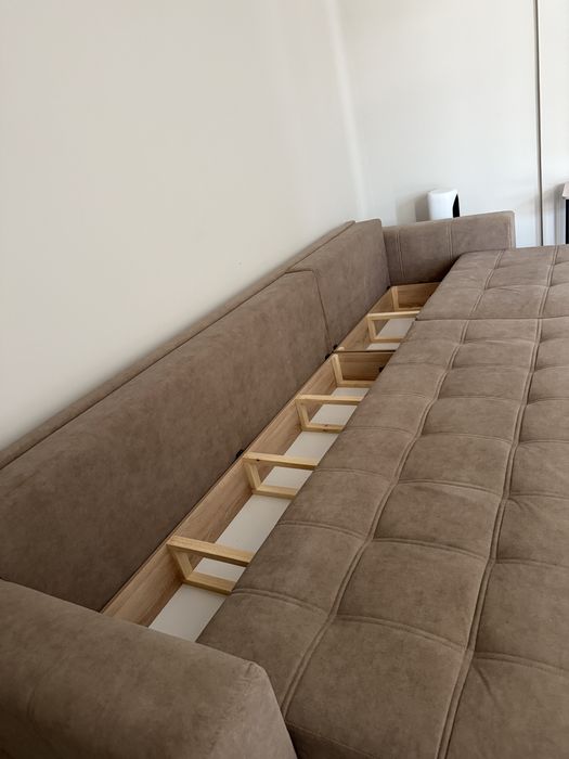 Диван прямой для гостиной