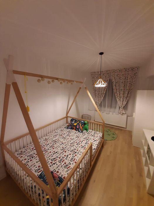 Vând pat montessori 140x200