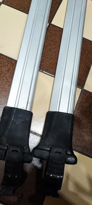 Багажник -греди Thule за Фолксваген Пасат комби 6-7