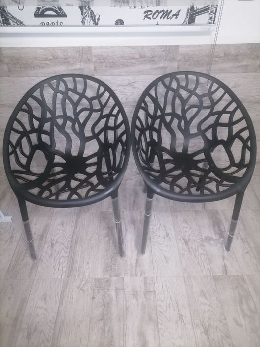 Комплект от 4 нови градински стола