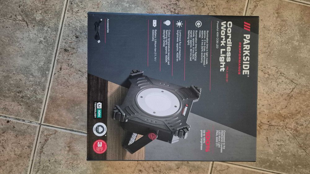 Акумулаторен работен прожектор Parkside Performance, НОВ, с гаранция
