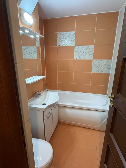 Apartament 2 camere de închiriat – Crâng, Traian Vuia (în spatele Pieței Crâng)