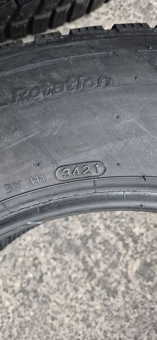 2 anvelope iarna Hankook 235/65/18,dot 2021.Pretul este pe bucata