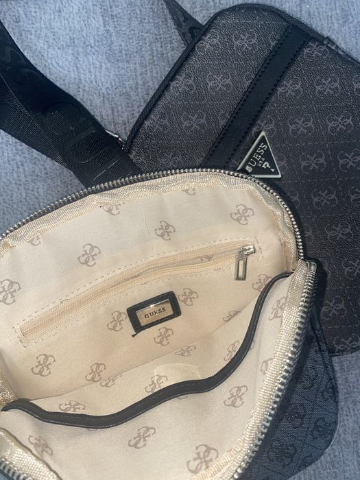 Продам барсетки Guess