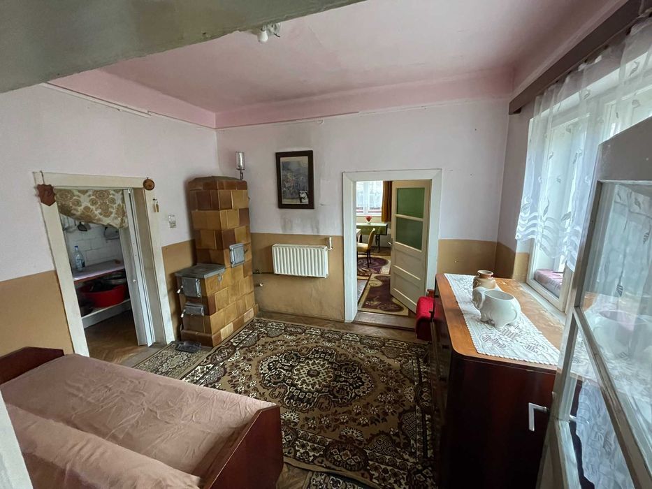 Casa familială, tip parter