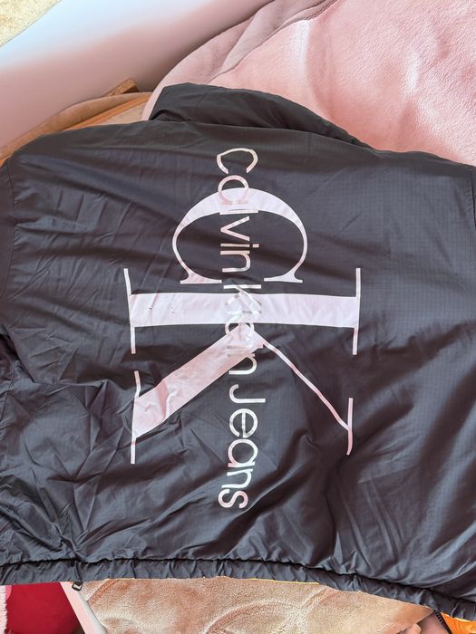 яке calvin klein jeans