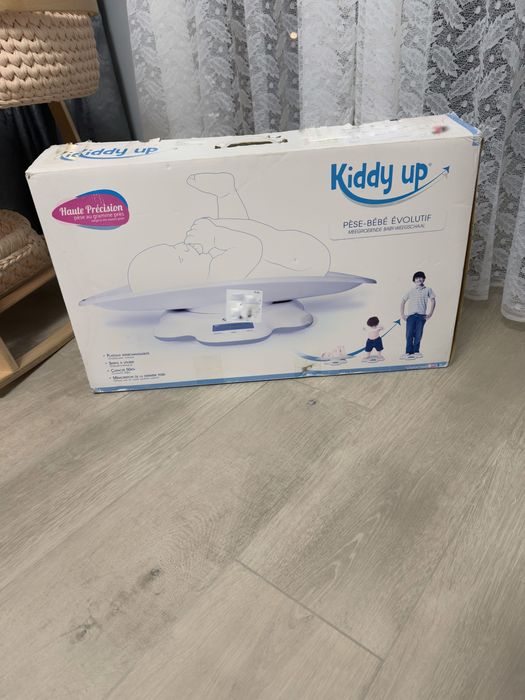 Бебешки кантар - везна