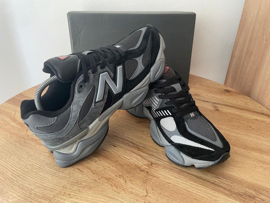 NEW  BALANCE 9060 sneakers nr 41 - 43