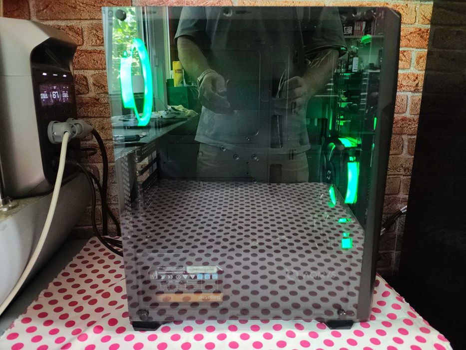Carcasa PC Gaming Aqirys Canopus ARGB.