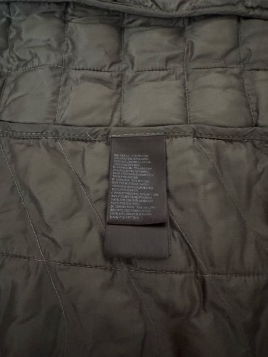 Geaca North Face barbateasca