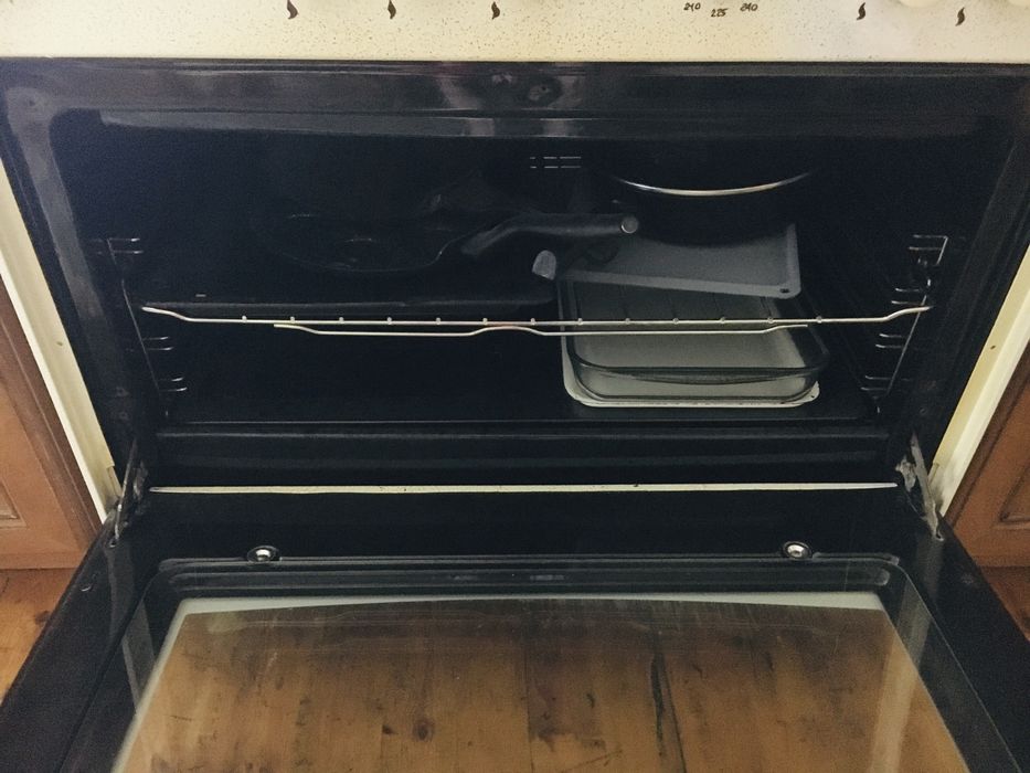 Газовую плиту/духовой шкаф NOGEN, арабского производство MADE IN IRAN