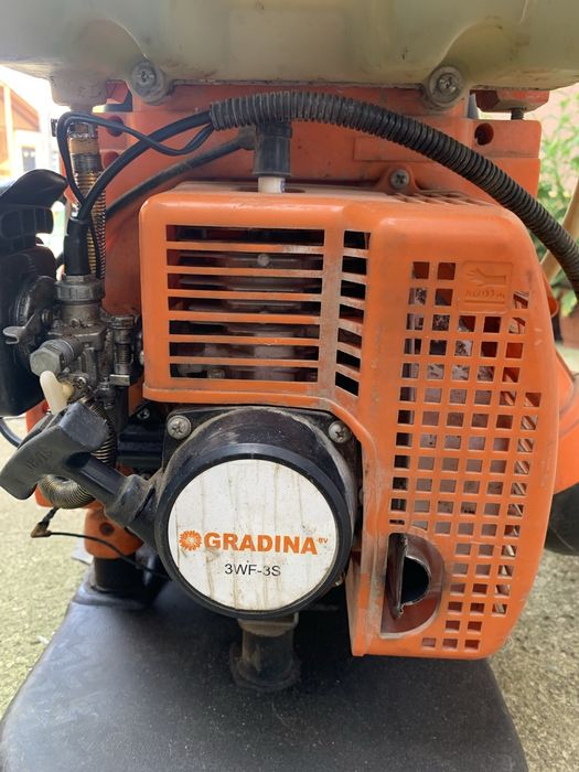 Продавам моторна пръскачка