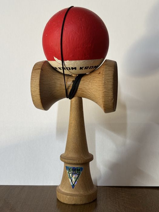 Kendama KROM  POP
