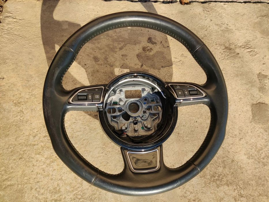 Volan S Line din piele cu comenzi Audi A6 A7 A8 2011-2018 Cod 611013700 / 4G0419091R